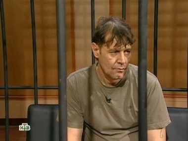 Вдовец нашел замену жене, но роман продлился до поминок... 18.08.2012