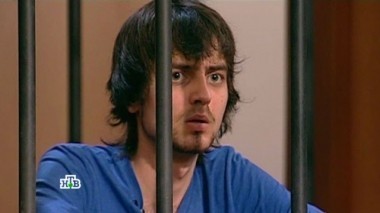 Юноша убил свою бывшую невесту, которая из мести расстроила его свадьбу с другой девушкой 06.10.2016