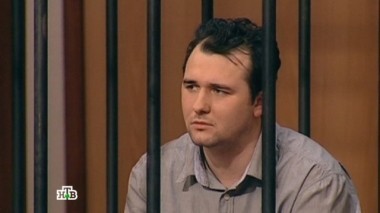 Юноша застрелил охранника психбольницы, чтобы вызволить оттуда свою невесту 13.07.2015