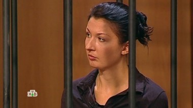 Завистница расправилась со своей сестрой-близнецом, чтобы выйти замуж за ее богатого поклонника 09.02.2017