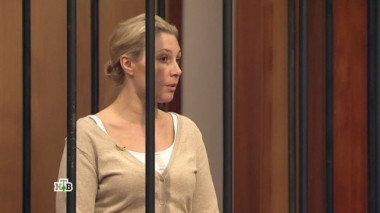 Женщина напала на врача, которому ее сестра завещала квартиру, но сама получила удар ножом 11.04.2017