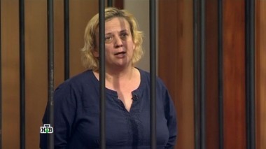 Женщина, устав от домашнего насилия, придушила подушкой спящего мужа-алкоголика 15.06.2017