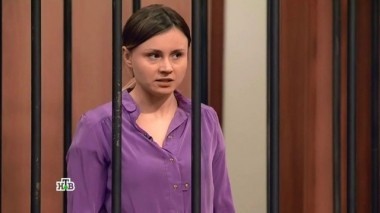 Женщина заколола мужчину, обещавшего выложить ее интимные видео в Интернет 19.03.2017