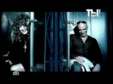 Бедрос Киркоров выбирает подарки для внучки 18.12.2011