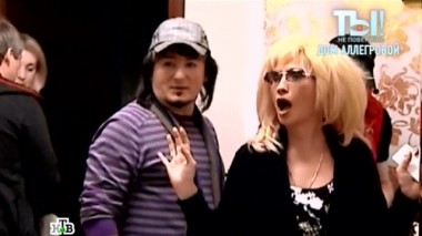 Дом Аллегровой, какие чаевые оставляют знаменитости, наряды от Ксении Собчак и конфликт Криса Кельми с братом 25.10.2014