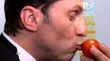 Поцелуи Реввы, внучка Немоляевой, откровения бывшей жены Козловского и конкурентка Шнурова 29.07.2017