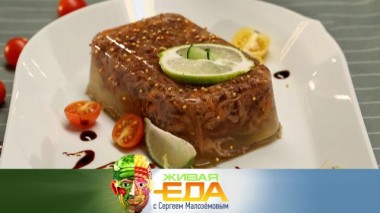 Новогоднее расследование о холодце, еда как шоу и реальный вред шампанского 28.12.2024